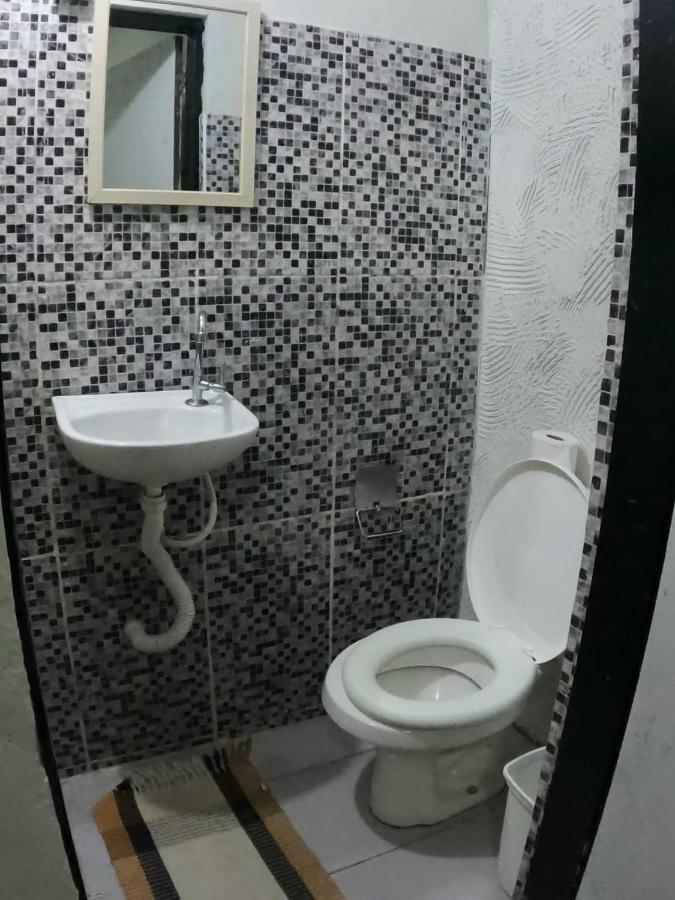 Casarao Hostel E Pousada Vila do Abraao Екстер'єр фото